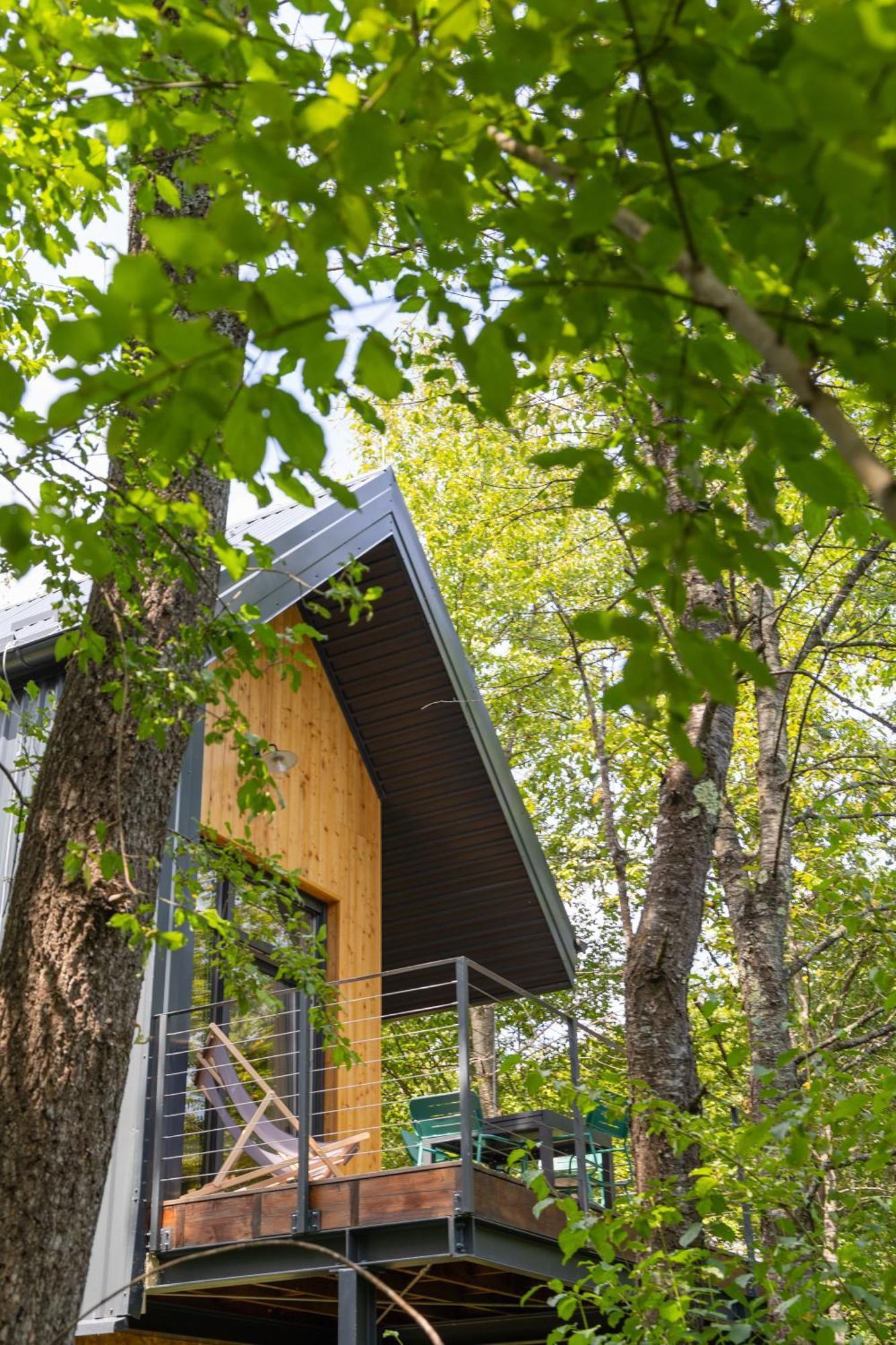Tree Elements Treehouse Retreat Apartment Slunj Room photo